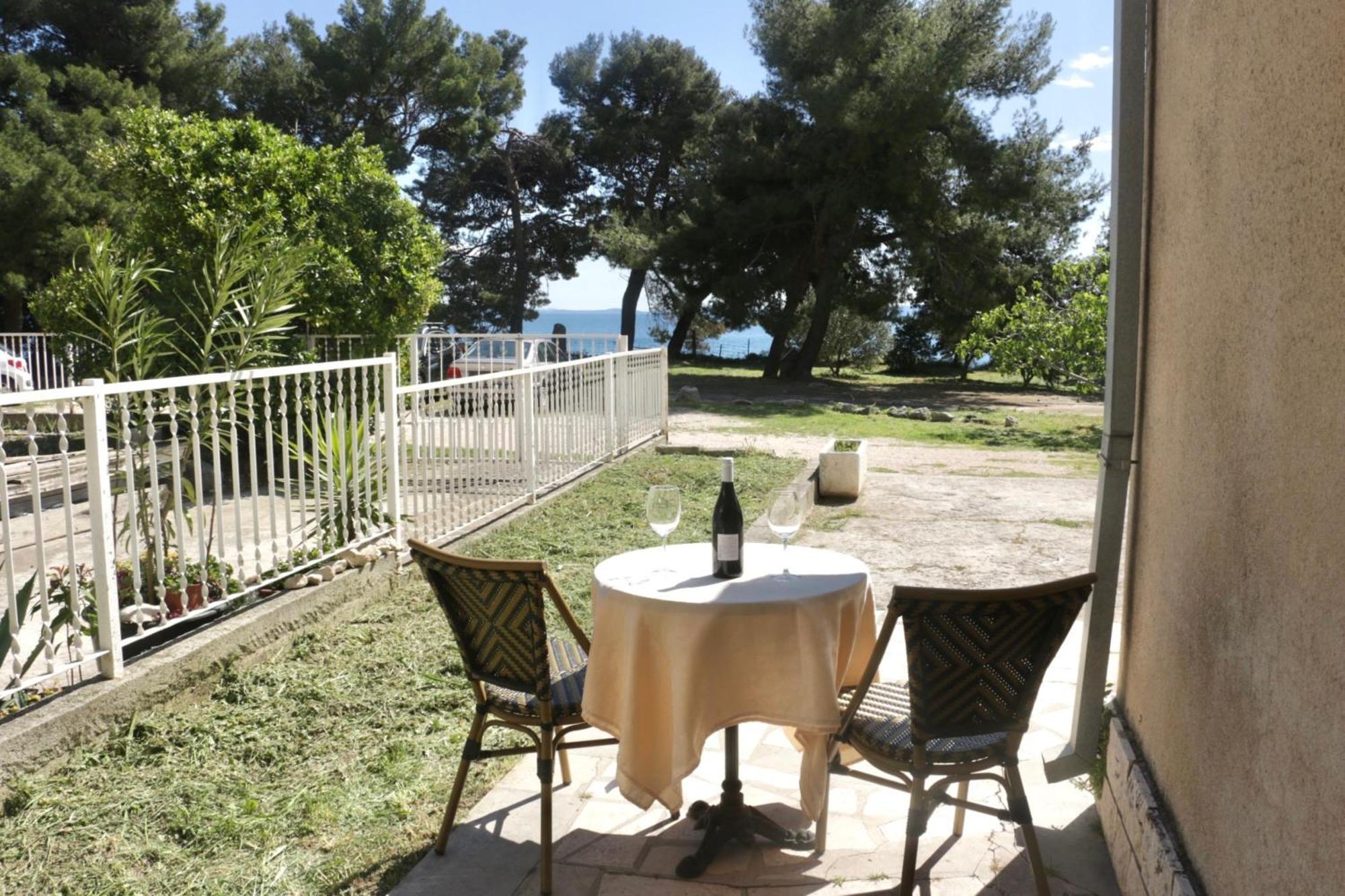 Beachfront Apartment Drazen, With Garden And Parking Split Buitenkant foto