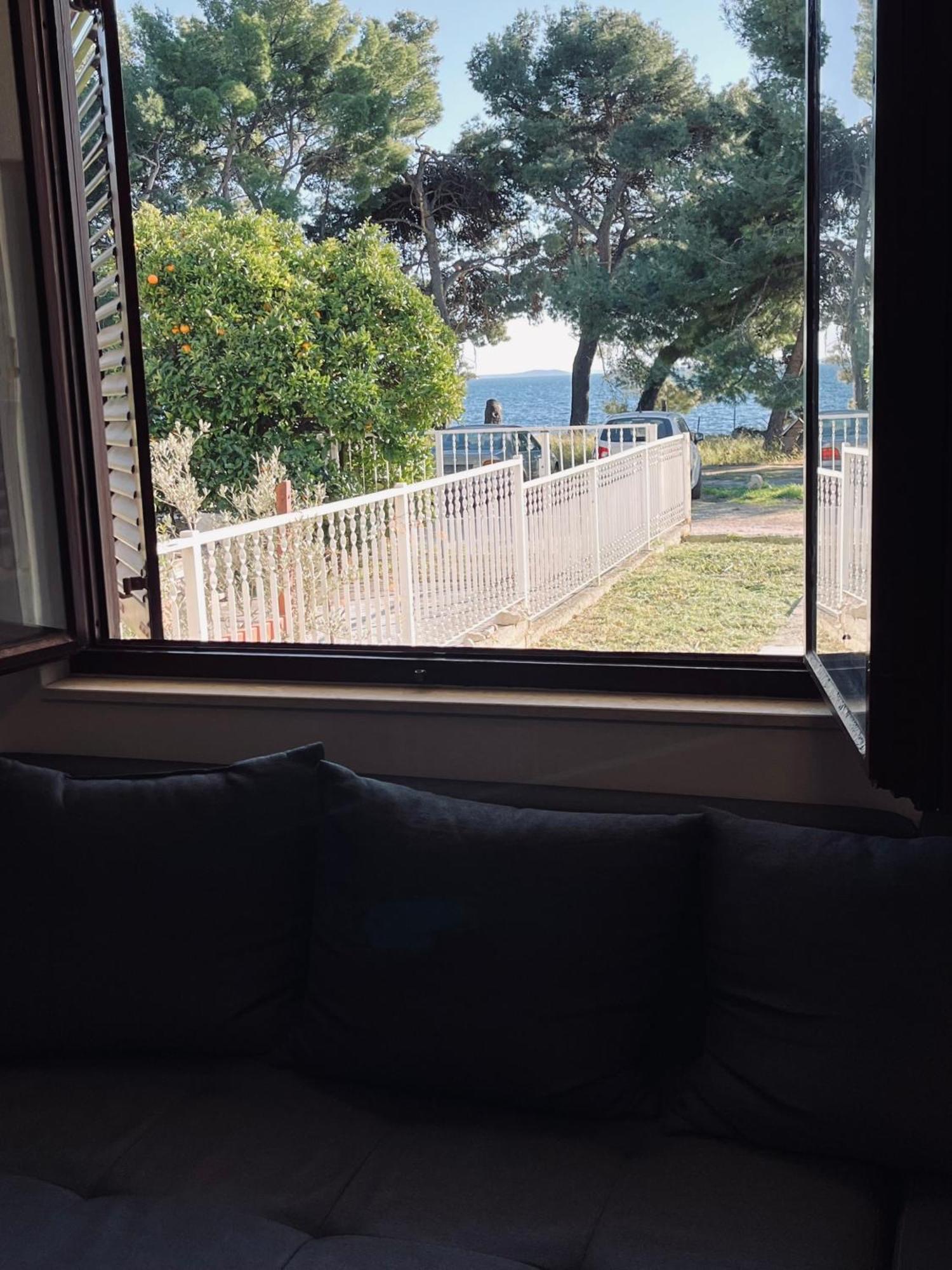 Beachfront Apartment Drazen, With Garden And Parking Split Buitenkant foto