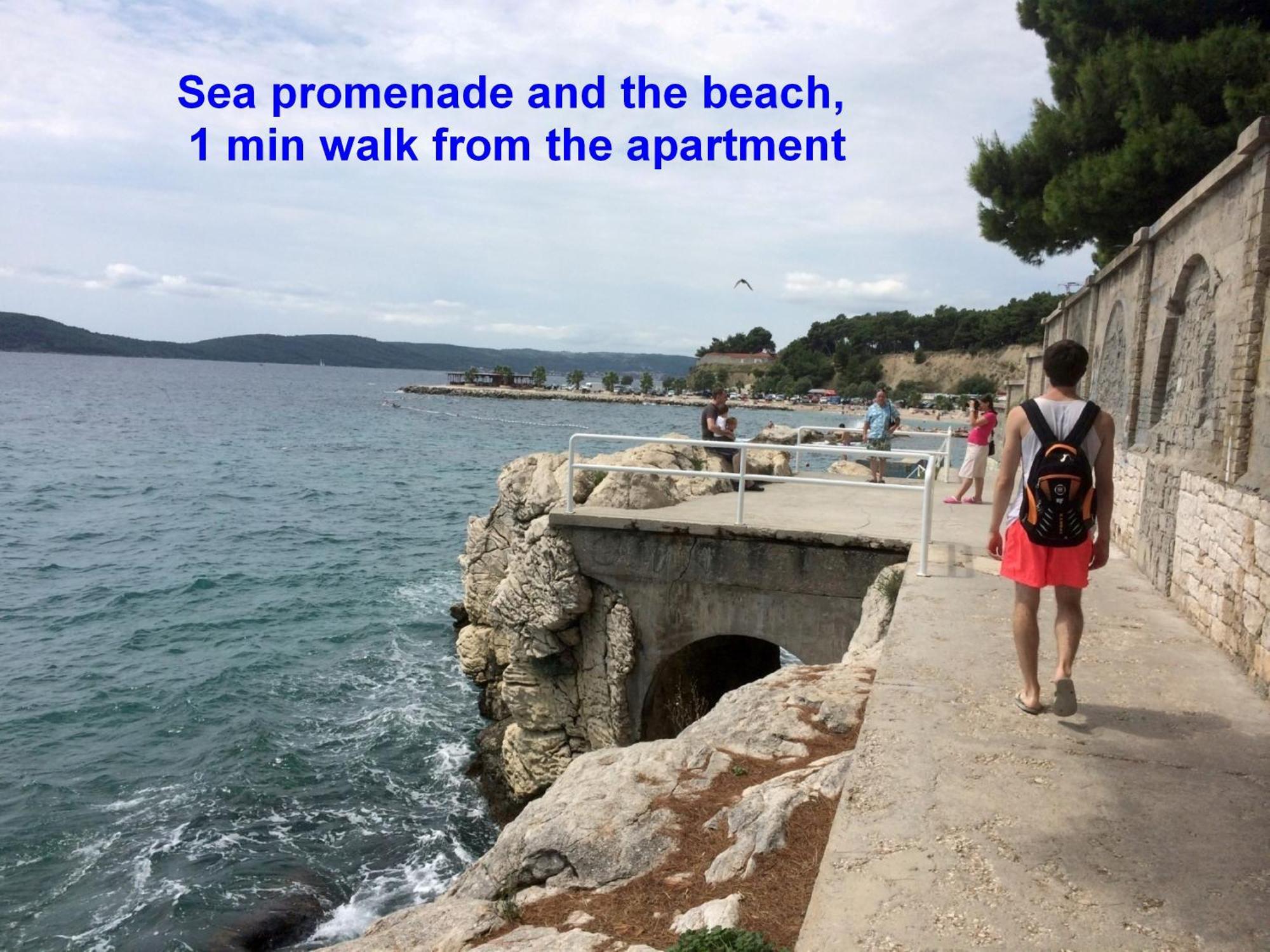Beachfront Apartment Drazen, With Garden And Parking Split Buitenkant foto