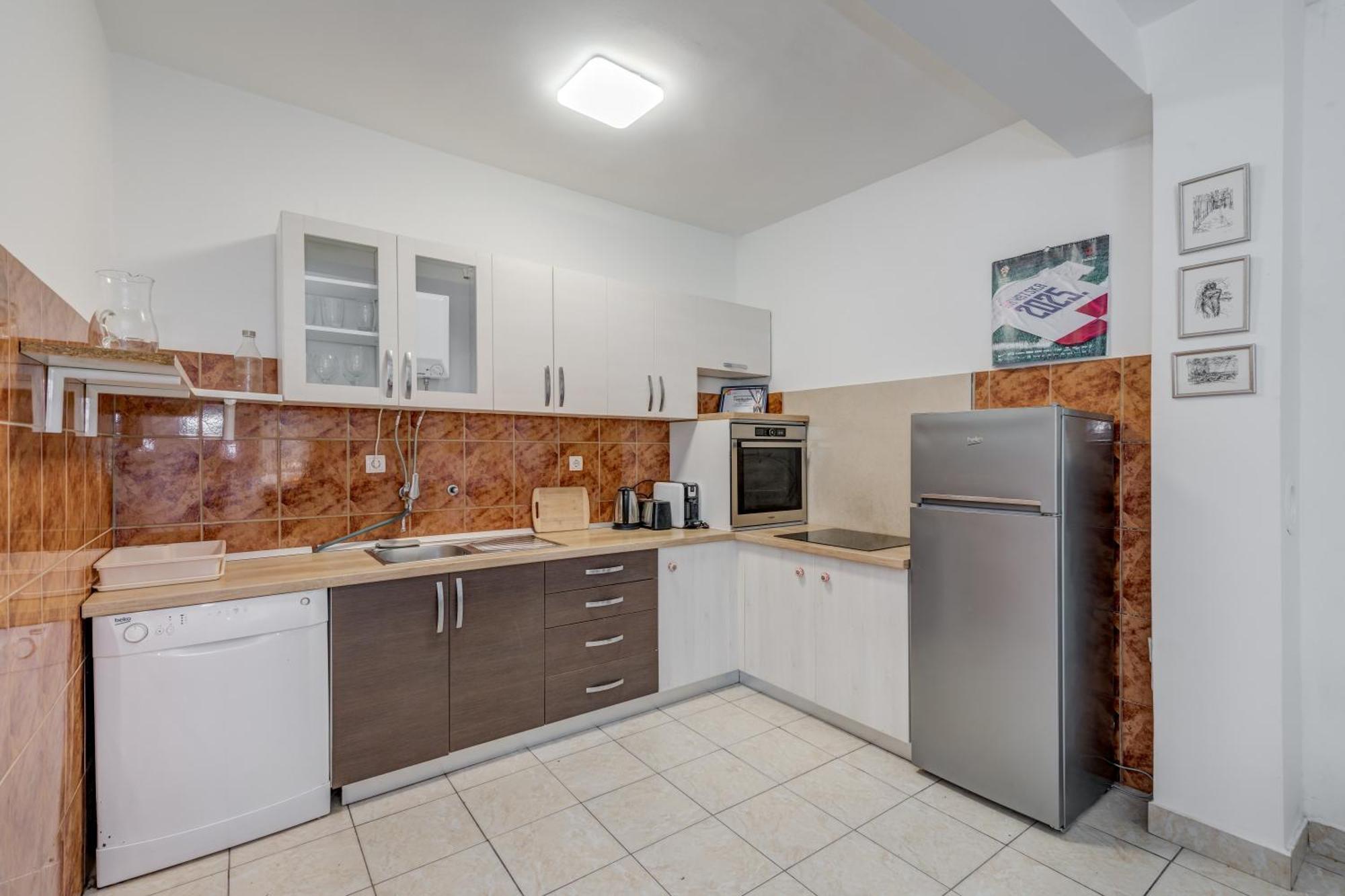 Beachfront Apartment Drazen, With Garden And Parking Split Buitenkant foto
