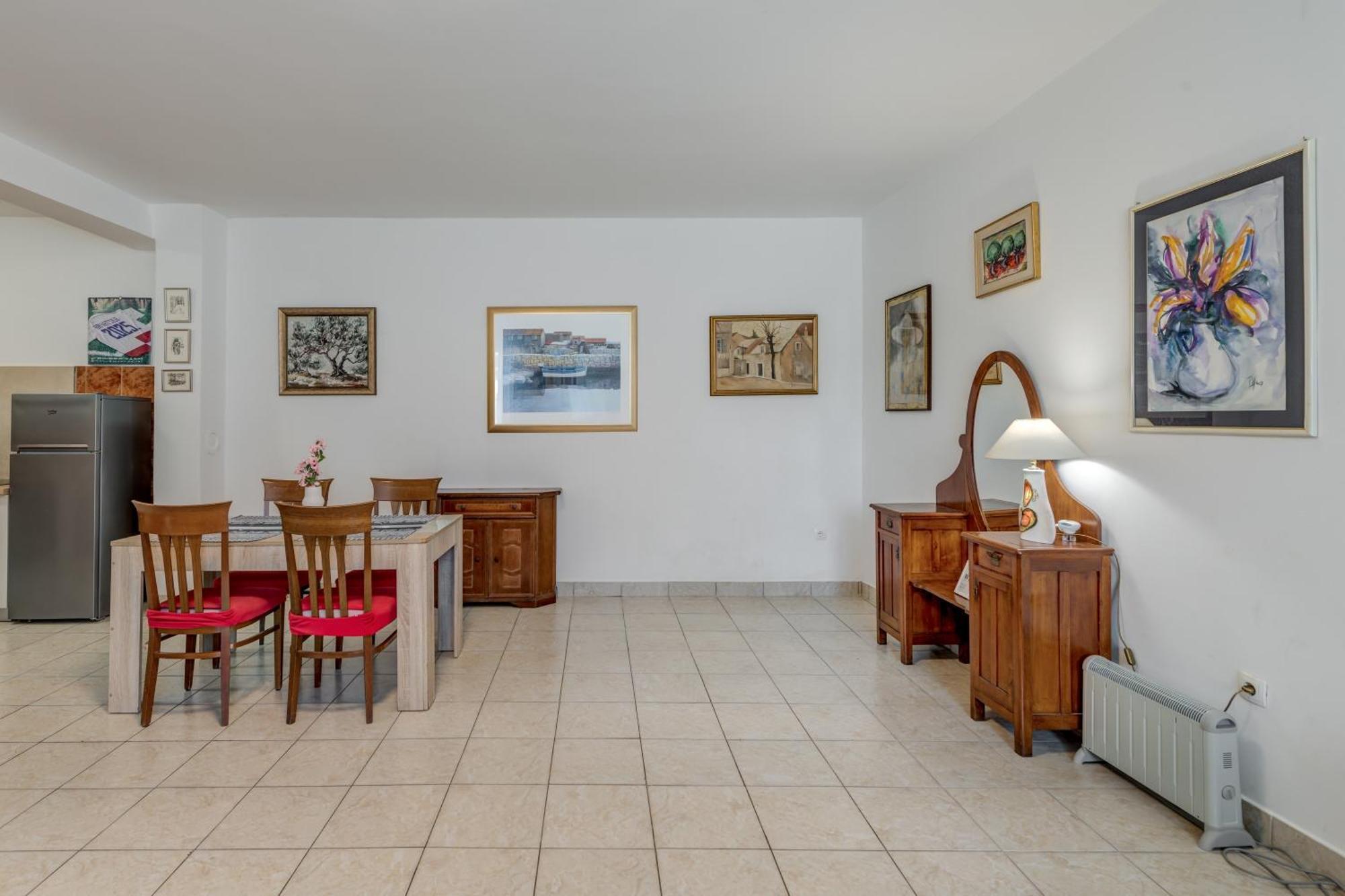 Beachfront Apartment Drazen, With Garden And Parking Split Buitenkant foto
